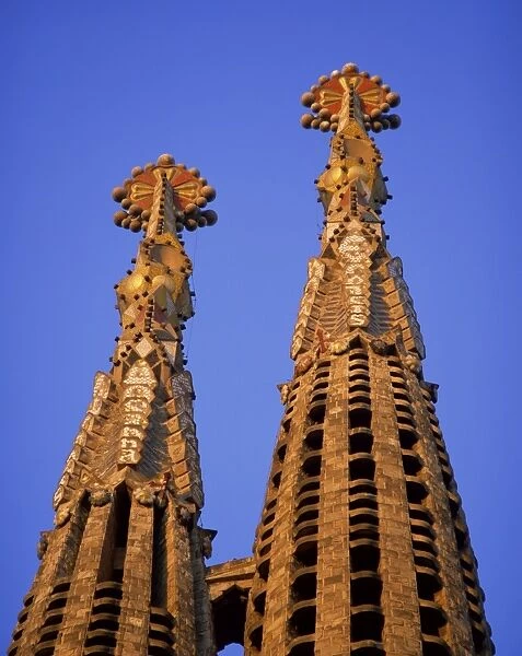 Spires of the Sagrada Familia, the Gaudi cathedral, in Barcelona, Cataluna, Spain, Europe