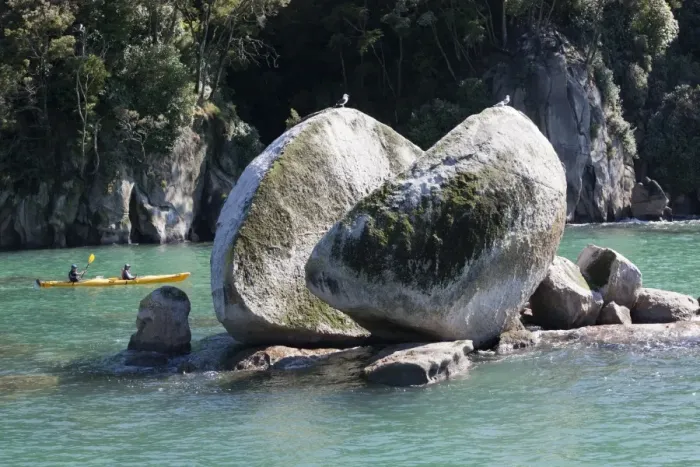 Framed Print : Split Apple Rock in Tasman Bay, Abel Tasman National Park, Nelson region, South Island, New Zealand, Pacific Framed Print : Split Apple Rock in Tasman Bay, Abel Tasman National Park, Nelson region, South Island, New Zealand, Pacific