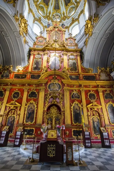 Framed Print : St. Andrews Church in Kiev (Kyiv), Ukraine, Europe Framed Print : St. Andrews Church in Kiev (Kyiv), Ukraine, Europe
