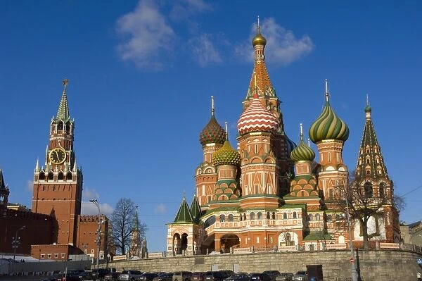 St. Basils Cathedral, Red Square, UNESCO World Heritage Site, Moscow, Russia, Europe