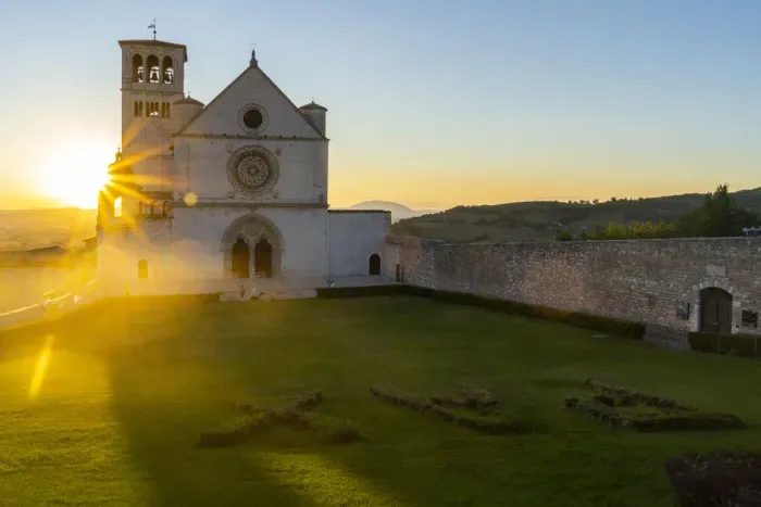 Framed Print : St. Francis Cathedral at sunset, UNESCO World Heritage Site, Assisi, Umbria, Italy, Europe Framed Print : St. Francis Cathedral at sunset, UNESCO World Heritage Site, Assisi, Umbria, Italy, Europe