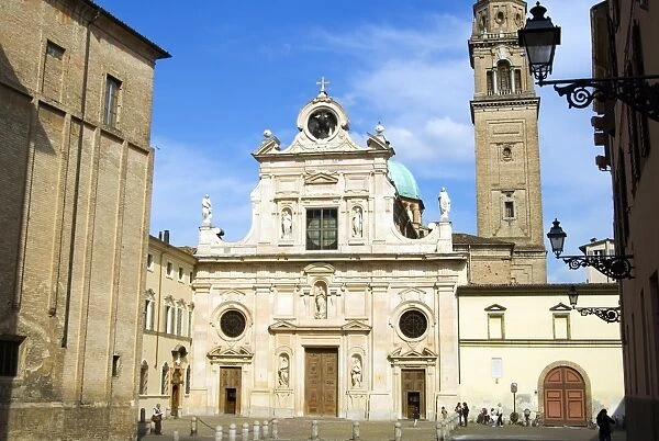 St. Giovanni Square and St. Giovanni Church, Parma, Emilia Romagna, Italy, Europe