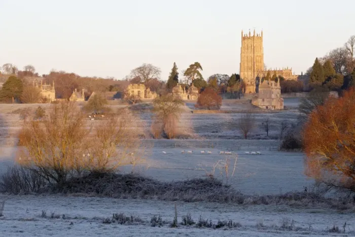 Framed Print : St. James Church and town on frosty morning, Chipping Campden, Cotswolds, Gloucestershire Framed Print : St. James Church and town on frosty morning, Chipping Campden, Cotswolds, Gloucestershire