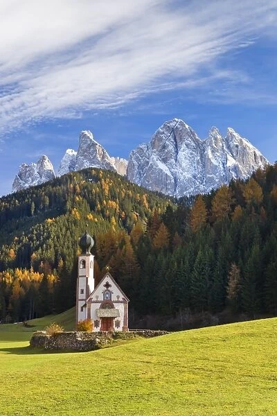 St. Johann Church, Geisler Gruppe, Dolomites, Trentino-Alto Adige, Italy, Europe
