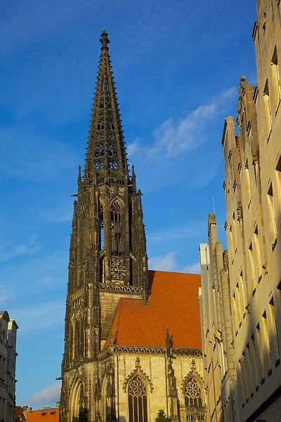 St. Lamberts Church on Prinzipalmarkt, Munster, North Rhine-Westphalia, Germany, Europe