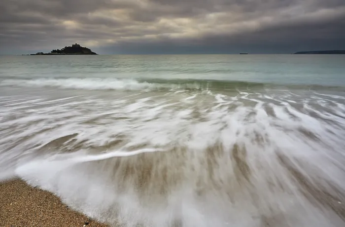 Framed Print : St Michael's Mount in early morning light, seen from the beach at Marazion, near Penzance, Cornwall, Great Britain Framed Print : St Michael's Mount in early morning light, seen from the beach at Marazion, near Penzance, Cornwall, Great Britain