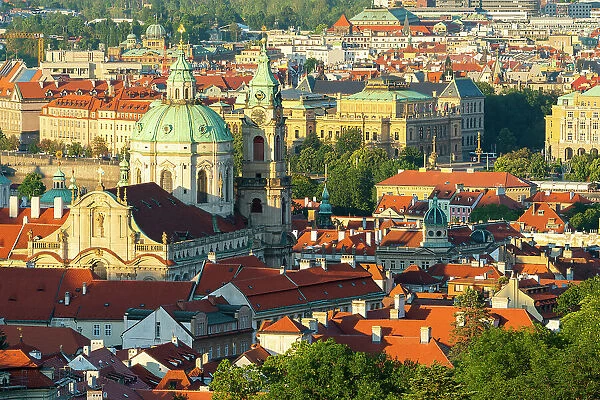 St. Nicholas Church, Mala Strana, UNESCO World Heritage Site, Prague, Bohemia, Czech Republic (Czechia), Europe