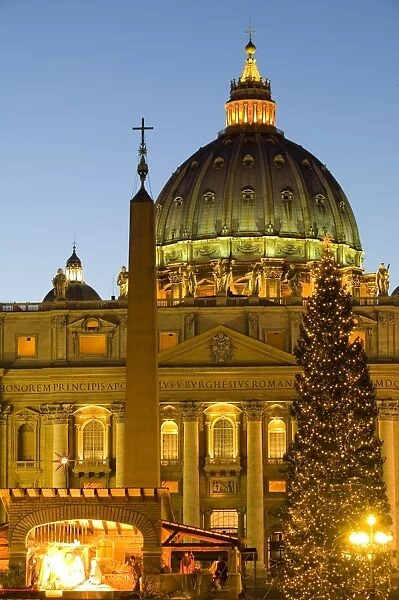 St. Peters Basilica at Christmas time