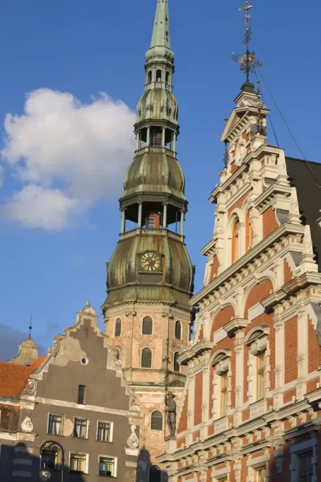 Framed Print : St. Peters Church and the Brotherhood of Blackheads House, Old Town, UNESCO World Heritage Site, Riga, Latvia, Europe Framed Print : St. Peters Church and the Brotherhood of Blackheads House, Old Town, UNESCO World Heritage Site, Riga, Latvia, Europe