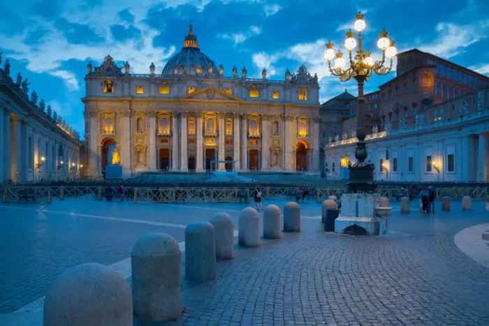 Framed Print : St. Peters and Piazza San Pietro at dusk, Vatican City, UNESCO World Heritage Site Framed Print : St. Peters and Piazza San Pietro at dusk, Vatican City, UNESCO World Heritage Site