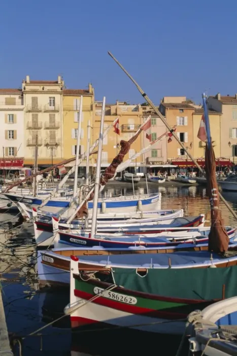 Framed Print : St. Tropez, Cote d Azur, Provence, France, Europe Framed Print : St. Tropez, Cote d Azur, Provence, France, Europe
