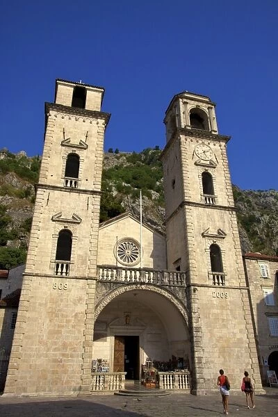 St. Tryphon Cathedral, Kotor, UNESCO World Heritage Site, Montenegro, Europe