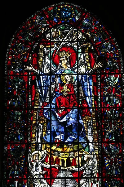 Stained glass window of Our Lady of Strasbourg by Max Ingrand