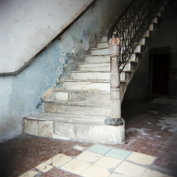 Framed Print : Stairway in apartment block, Cienfuegos, Cuba, West Indies, Central America Framed Print : Stairway in apartment block, Cienfuegos, Cuba, West Indies, Central America
