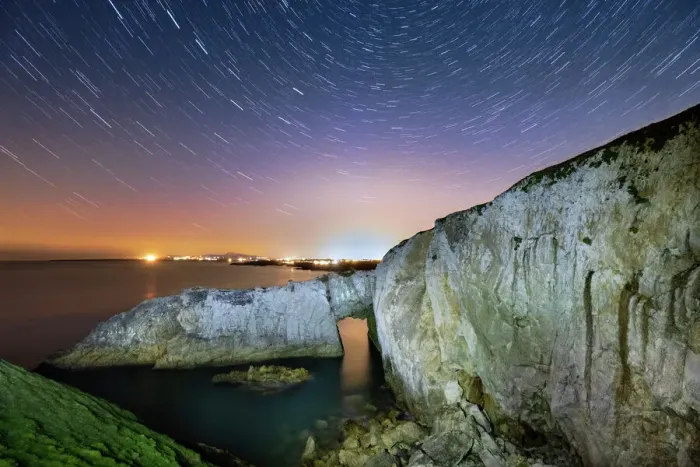 Framed Print : Star trails and night sky over Bwa Gwyn or the White Arch, near Rhoscolyn, Anglesey, North Wales, United Kingdom, Europe Framed Print : Star trails and night sky over Bwa Gwyn or the White Arch, near Rhoscolyn, Anglesey, North Wales, United Kingdom, Europe