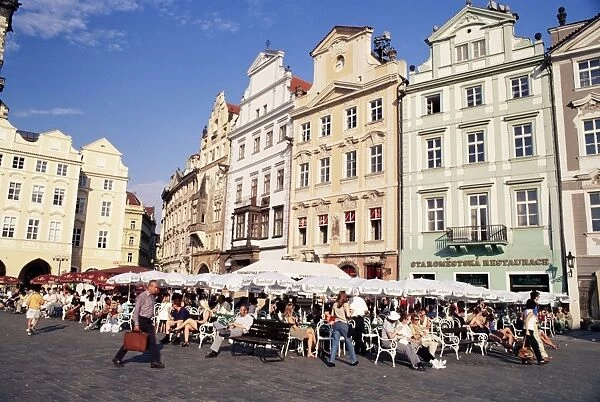 Staromestske Namesti (Old Town Square), Prague, Czech Republic, Europe
