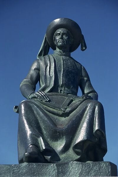 Statue of the 15th century discoverer