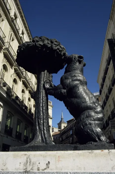 Framed Print : Statue of a bear Framed Print : Statue of a bear