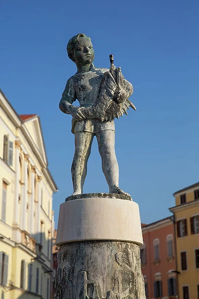 Statue of Boy with Fish, Old Town, Rovinj, Croatia, Europe