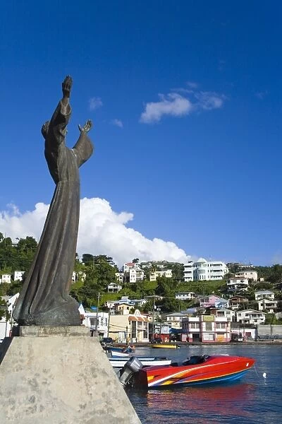 Statue in Carenage Harbour, St