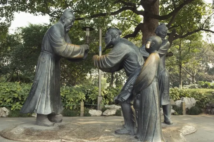 Framed Print : Statue of Confucius and his students at West Lake, Hangzhou, Zhejiang Province Framed Print : Statue of Confucius and his students at West Lake, Hangzhou, Zhejiang Province