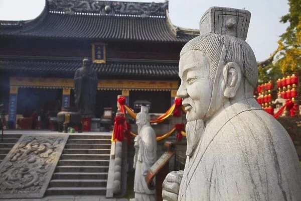Statue in Confucius Temple, Fuzi Miao area, Nanjing, Jiangsu, China, Asia