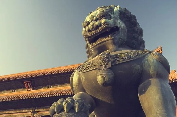 Statue, Forbidden City (Palace Museum), Beijing, China, Asia