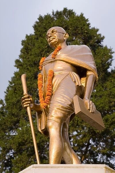 Statue of Gandhi, Shimla, Himachal Pradesh, India, Asia