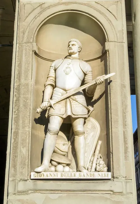 Framed Print : Statue of Giovanni dalle Bande Nere, Uffizi, Florence (Firenze), UNESCO World Heritage Site, Tuscany, Italy, Europe Framed Print : Statue of Giovanni dalle Bande Nere, Uffizi, Florence (Firenze), UNESCO World Heritage Site, Tuscany, Italy, Europe