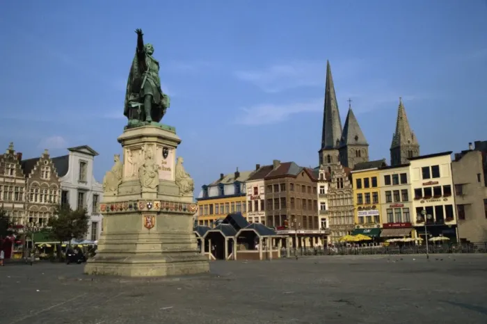 Framed Print : Statue of guild leader Jacob van Artevelde, Vrijdagmarkt, Ghent, Belgium, Europe Framed Print : Statue of guild leader Jacob van Artevelde, Vrijdagmarkt, Ghent, Belgium, Europe