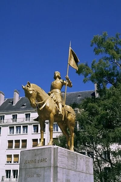 Statue of Joan of Arc, Caen, Basse Normandie (Normandy), France, Europe