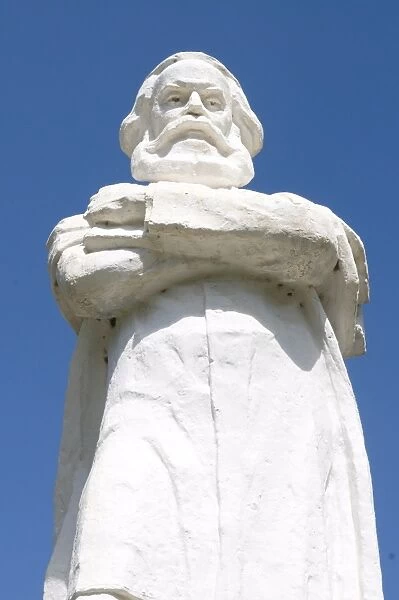 Statue of Karl Marx, Bokonbayevo, Kyrgyzstan, Central Asia