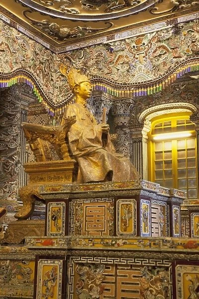 Statue of Khai Dinh at Tomb of Khai Dinh, UNESCO World Heritage Site, Hue, Thua Thien-Hue, Vietnam, Indochina, Southeast Asia, Asia