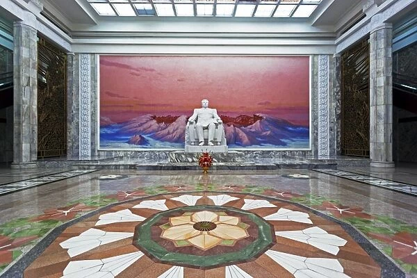 Statue of Kim Il Sung, Grand Peoples Study House, Pyongyang, Democratic Peoples Republic of Korea (DPRK), North Korea, Asia