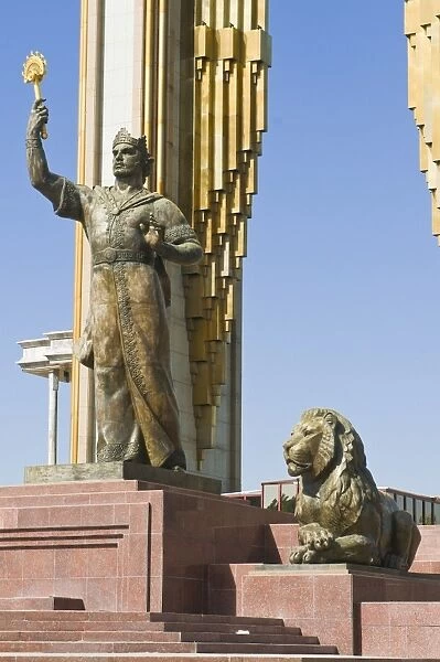 Statue on memorial to Ismail Samani (Ismoili Somoni), Dushanbe, Tajikistan