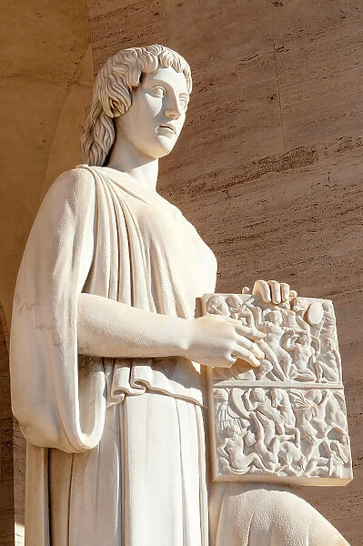 Statue at Palazzo della Civilta Italiana (Palazzo della Civilta del Lavoro) (Square Colosseum), EUR, Rome, Latium (Lazio), Italy, Europe
