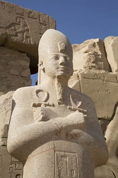 Statue of Pharaoh, Precinct of Amun-Re, Karnak Temple, Luxor, Thebes, UNESCO World Heritage Site