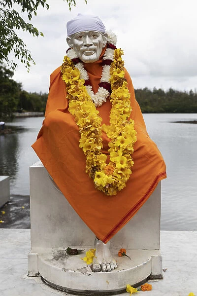 Statue of Sai Baba of Shirdi, the guru and fakir also known as Shirdi Sai Baba, at Ganga Talao, Mauritius, Indian Ocean, Africa