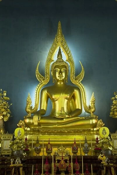 Statue of the sitting Buddha, Wat Benchamabophit (Marble Temple), Bangkok, Thailand, Southeast Asia, Asia