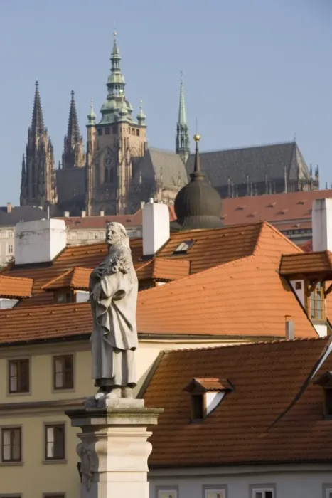 Framed Print : Statue of St. Philip Benizi, St. Vituss Cathedral, Royal Palace and Castle from Charles Bridge Framed Print : Statue of St. Philip Benizi, St. Vituss Cathedral, Royal Palace and Castle from Charles Bridge