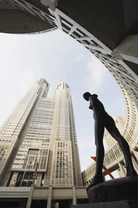 Framed Print : Statue in front of the Tokyo Metropolitan Government Building, Shinjuku Framed Print : Statue in front of the Tokyo Metropolitan Government Building, Shinjuku