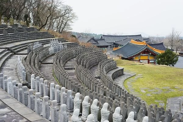 Statues, Gwaneumsa Buddhist Temple, Jeju Island, South Korea, Asia