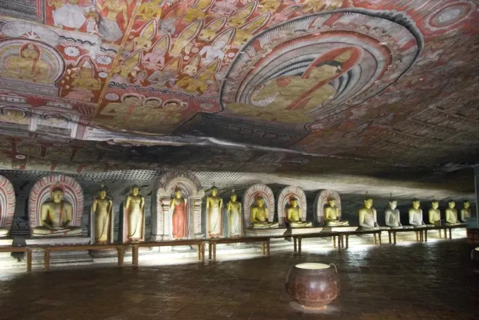 Framed Print : Statues and painted roof in natural cave in granite, Cave No 2, Maharaja Viharaya Framed Print : Statues and painted roof in natural cave in granite, Cave No 2, Maharaja Viharaya