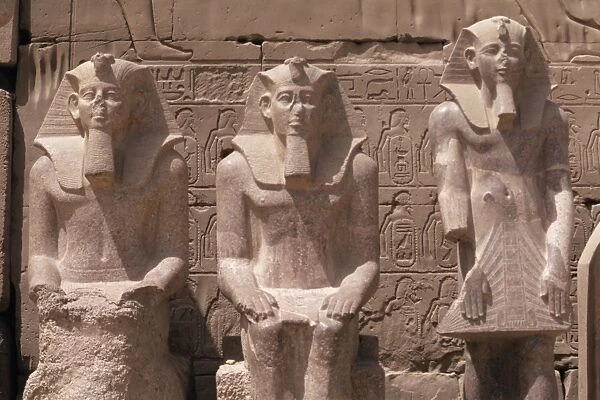 Statues of Ramses II (Ramses the Great), Karnak Temple, Thebes, UNESCO World Heritage Site