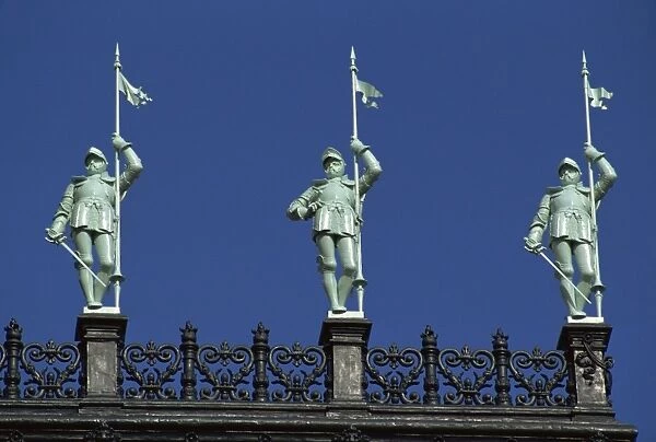 Statues of soldiers on the roof of the Hotel de Ville, Paris, France, Europe
