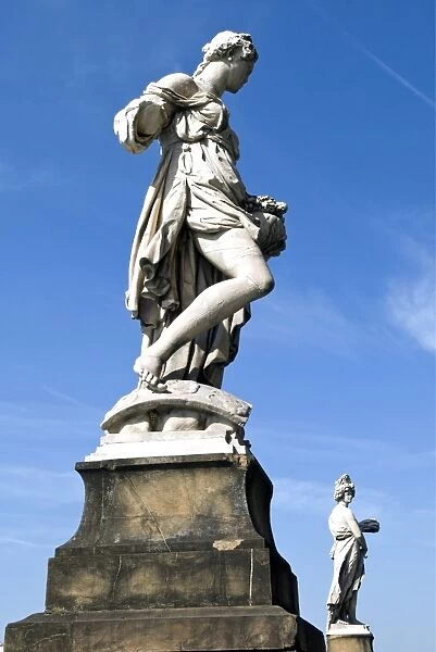 Statues of Summer and Spring, Ponte Santa Trinita, Florence, UNESCO World Heritage Site