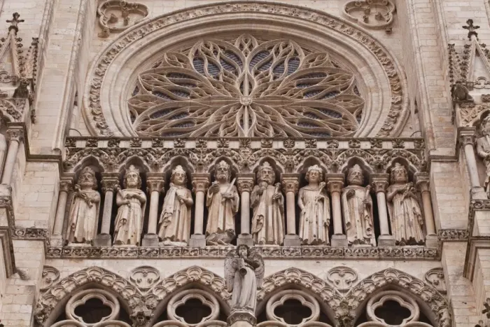 Framed Print : Statues on the tympanum of Notre Dame d Amiens Cathedral, UNESCO World Heritage Site, Amiens, Somme, Picardy, France, Europe Framed Print : Statues on the tympanum of Notre Dame d Amiens Cathedral, UNESCO World Heritage Site, Amiens, Somme, Picardy, France, Europe