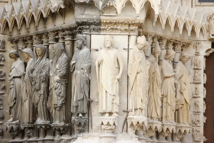 Framed Print : Statues on the west front of Reims cathedral, UNESCO World Heritage Site, Reims, Marne Framed Print : Statues on the west front of Reims cathedral, UNESCO World Heritage Site, Reims, Marne
