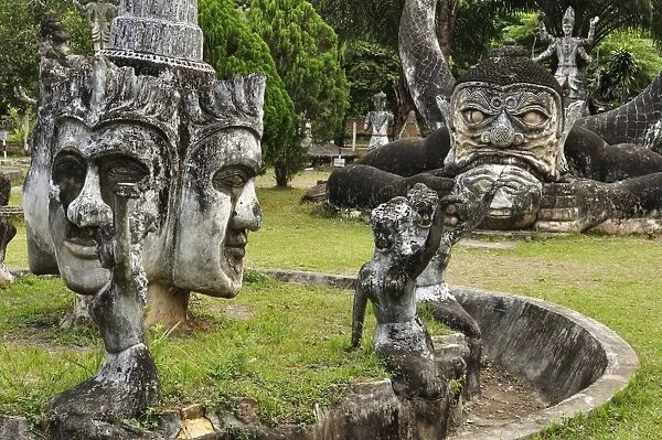 Statues at Xieng Khuan (Buddha Park), Vientiane, Laos, Indochina, Southeast Asia, Asia