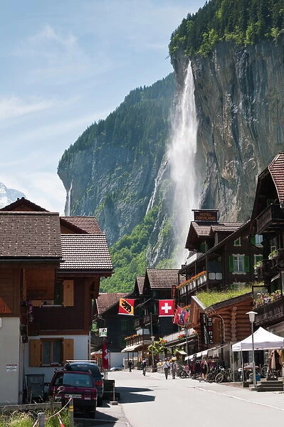 Staubbach Falls in Lauterbrunnen, Jungfrau Region, Switzerland, Europe